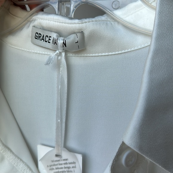 NWT White button down blouse - Picture 8 of 8